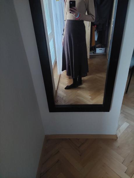 Áčková sukňa, reserved,s