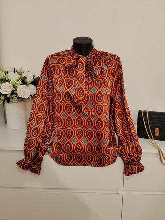 Saténová blúzka s mašľou - geometric style, 36