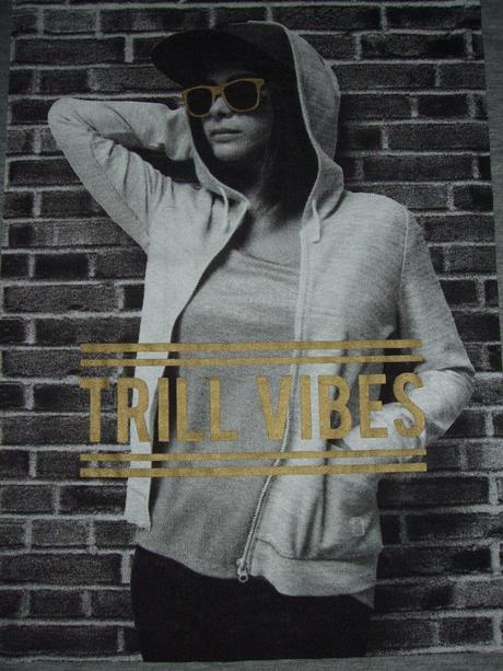 Tričko s netopierími rukávmi trill vibes, 152