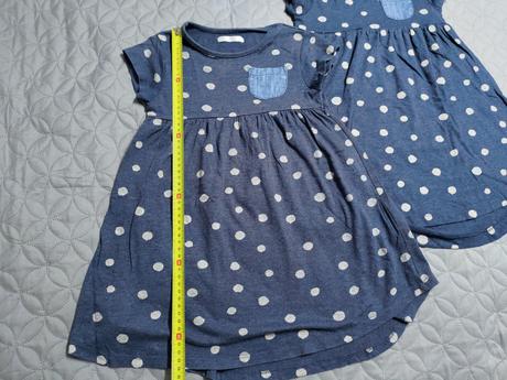 2x bodkovane saty s vreckom, cena spolu za oboje, 110