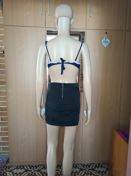 Sukňa s vysokým pásom, s