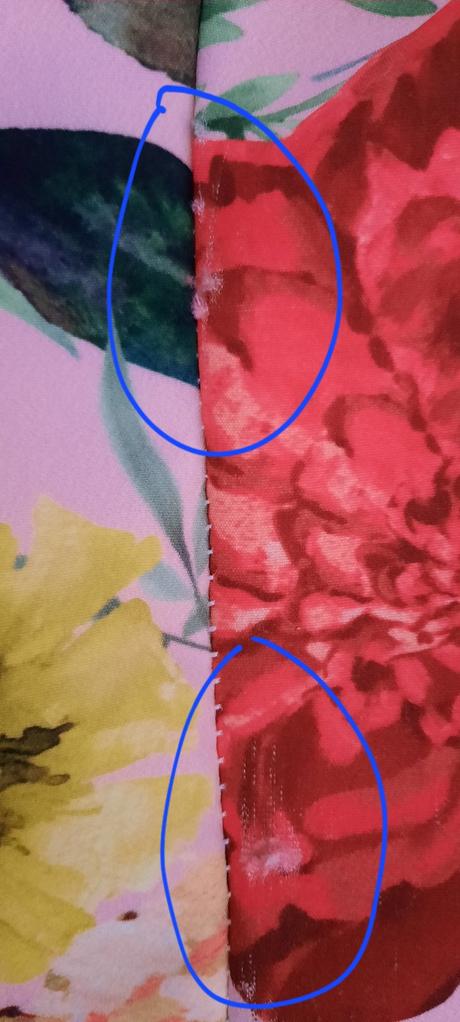 Kvetované púzdrové šaty, m