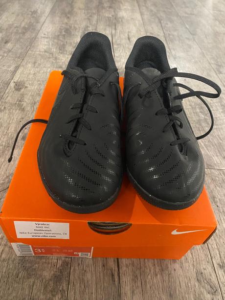 Detské halovky, nike,35