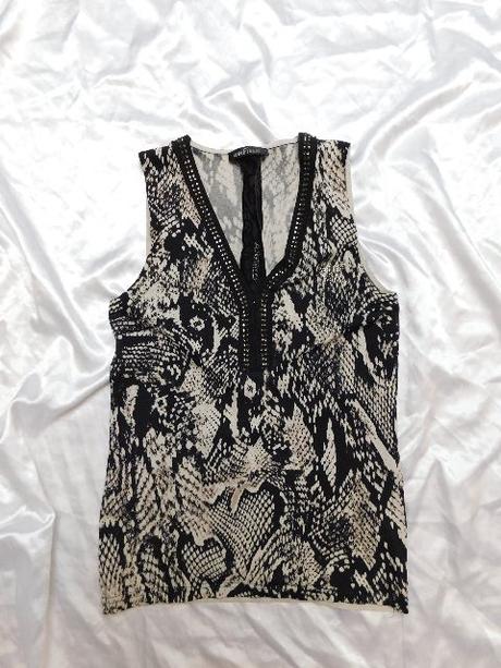 Luxusny pekny top, 36