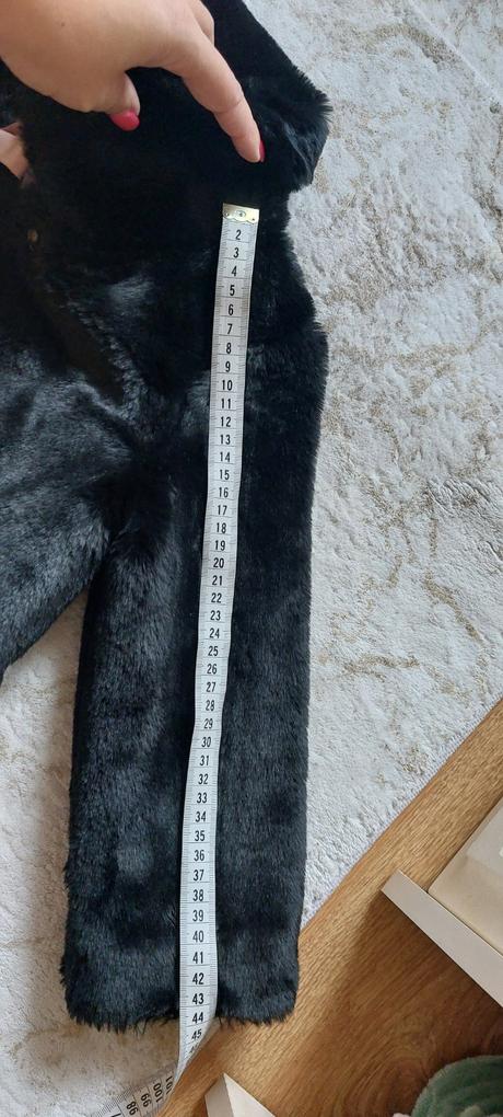 Elegantný kabátik, sergent major,104