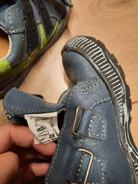 Topánky, slovobuv,25