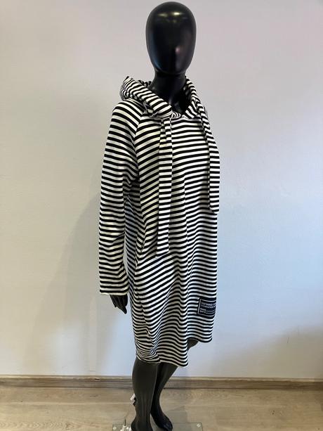 Dámske pásikavé šaty s kapucňou zimné (uni), l / m / xl / xxl