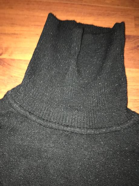 Čierny rolák chantall, chantall,s