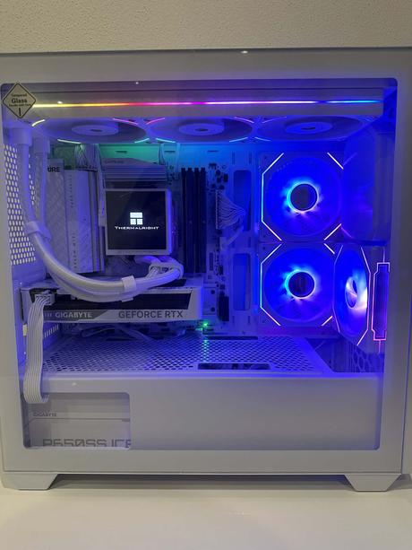 Herný pc ryzen 5 / rtx 5060/ ddr5 32gb /1tb ssd, 