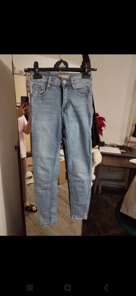Džínsy slim, 34