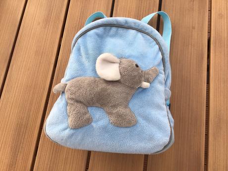 Plyšový ruksak so sloníkom,