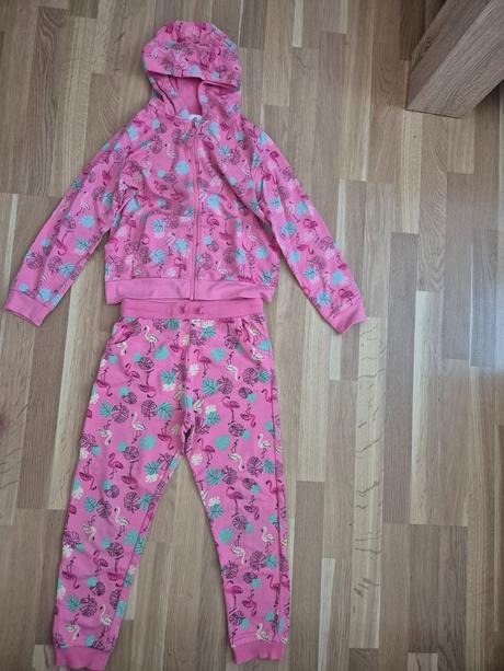 Tepláková súprava, sinsay,140