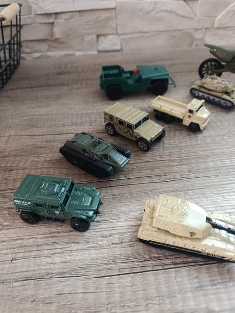 Autíčka tank, 