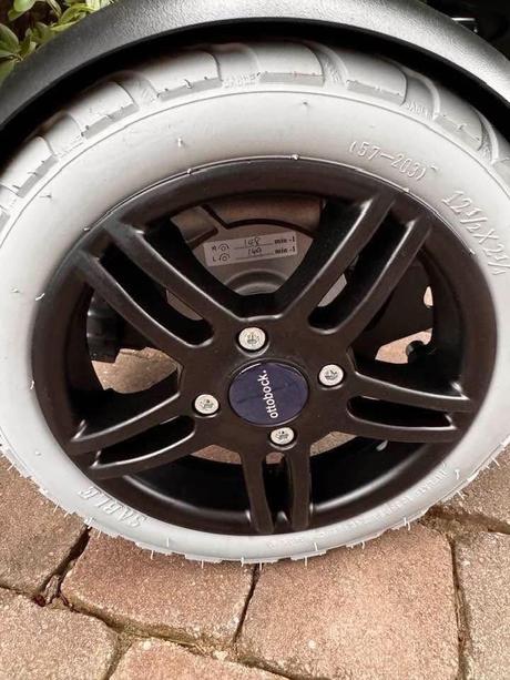 Detský elektrickÿ vozík skippy nepoužitý, 