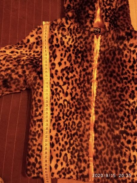 Tigrovany kozuch, 110