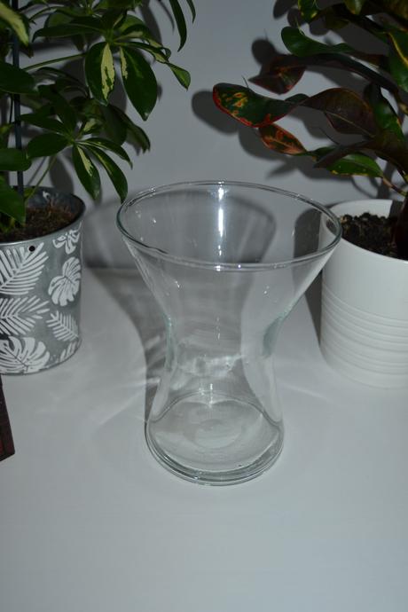 Váza na kvety flora, 