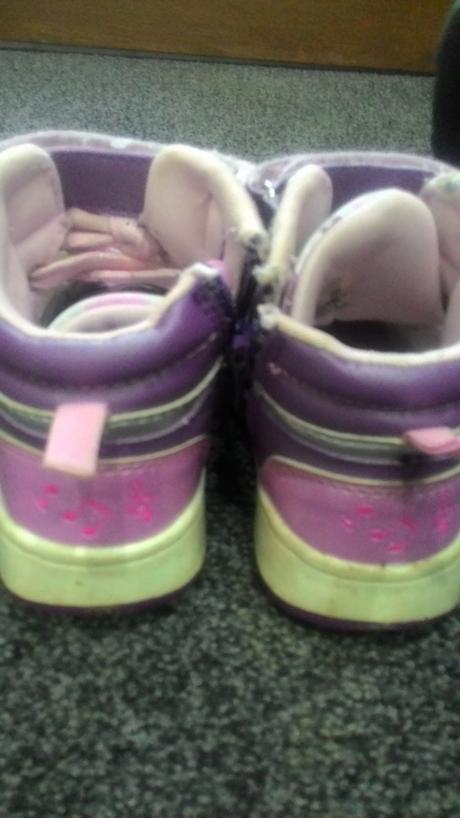 Kitty topánky, disney,27