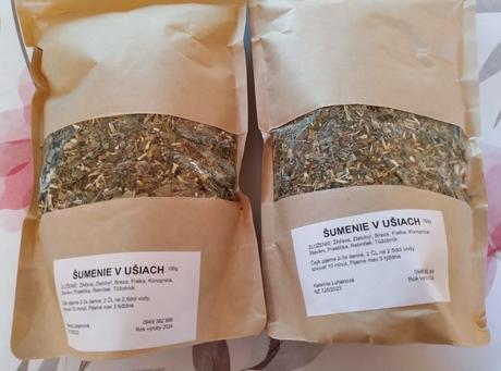 Bylinkovy ĉaj sumenie v usiach,