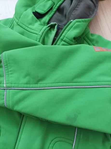 Prechodná bunda, 104