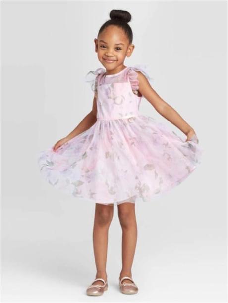 Spolocenske kvetovane saty, 104