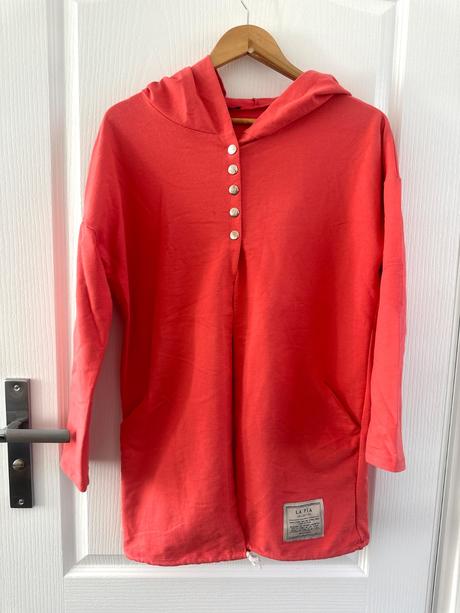Koralová tunika s kapucňou  la pia, 