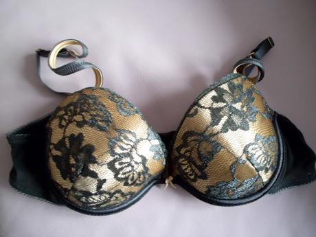 Med olivovožtozlatá , 75b