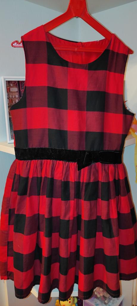 Kárované šaty aj na vianoce, pepco,134