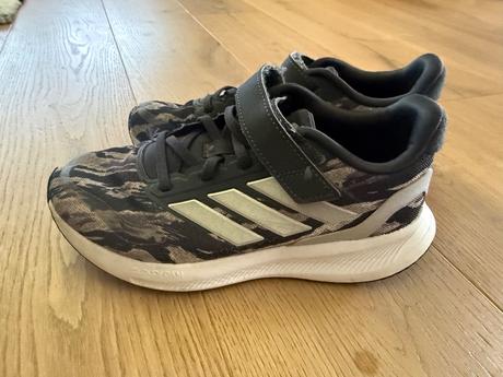 Tenisky adidas, adidas,34