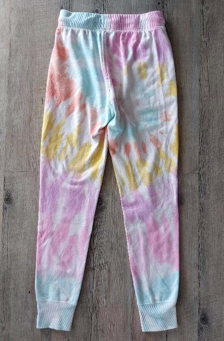 Farebné tepláky, disney,164