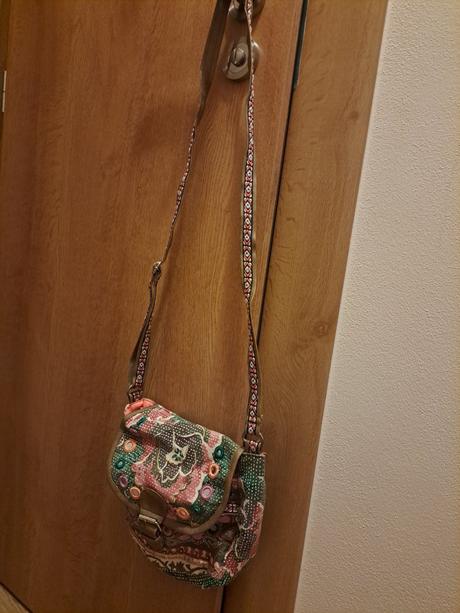 Mini kabelka cez rameno, 