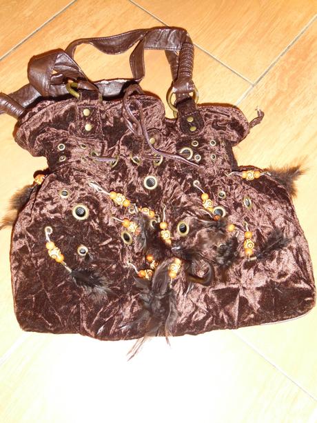 Lakované čižmy, 40