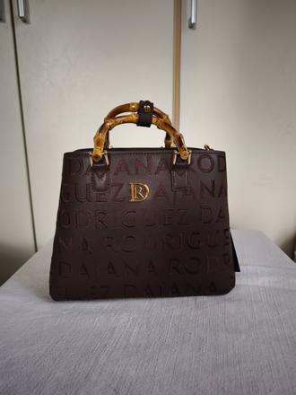 Limitovaná kožená kabelka dajana rodriguez lisa ta, dajana rodriguez