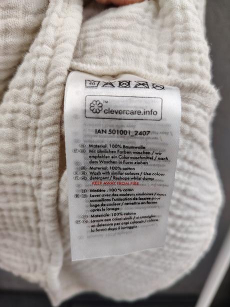 Béžové mušelínové šaty, lupilu,86