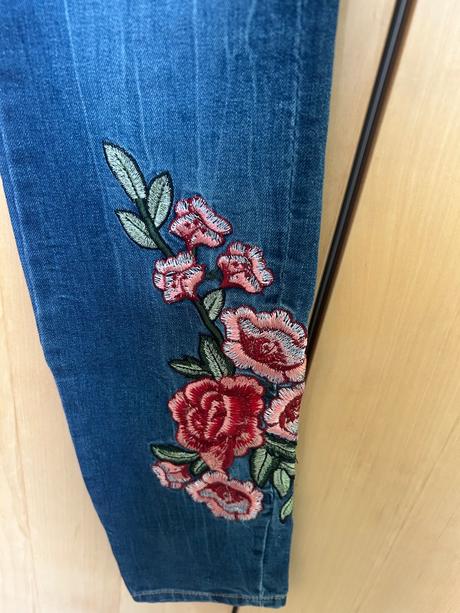 Rifle s ružami, takko,s