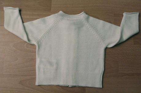 Elle svetrík, kvalitný na zips, ako nový, 9 m., 74