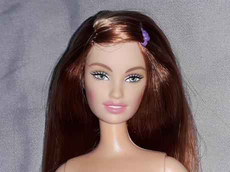 Barbie fashion fever drew ryšavka 2004,