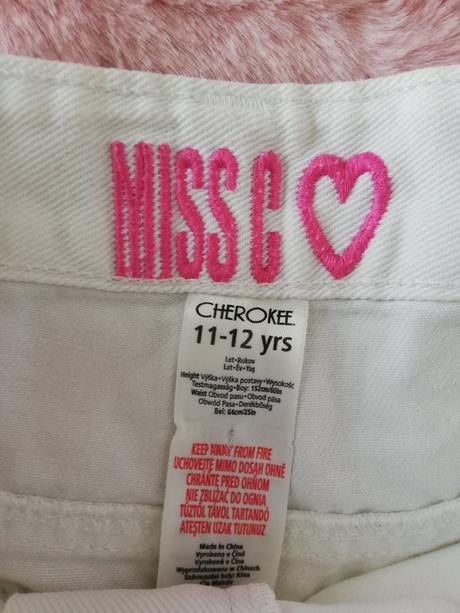 Kraťasy šortky, cherokee,152