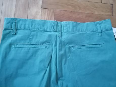 1x oblečené- aj pre staršie dievčatá, l