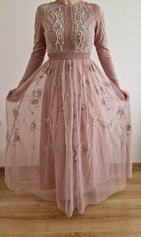 Spoločenské šaty, s