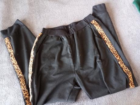 Tepláky s tigrovanym vzorom, xl