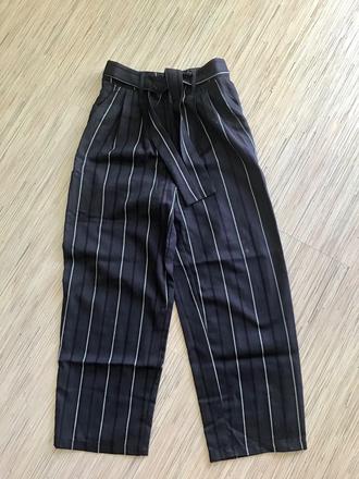 Nohavice, pull&bear,xs