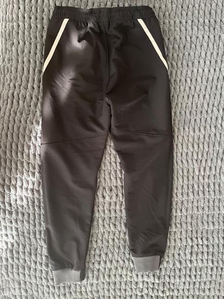 Sportove nohavice chlapcenske, zara,140