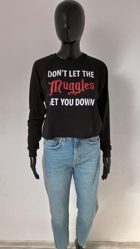 Čierna mikina s nápisom (xxs), new yorker,188