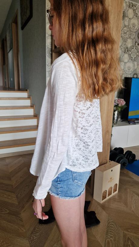 Sveter a čipkou, lindex,140