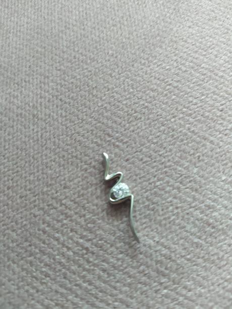 Strieborný prívesok blesk, 