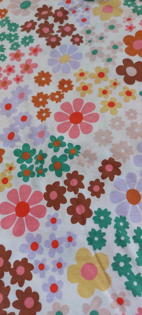 Kvietkove tričko, h&m,140