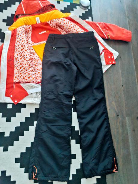 Kvalitna lyziarska suprava decathlon/freeman v.s/m, wedze,s