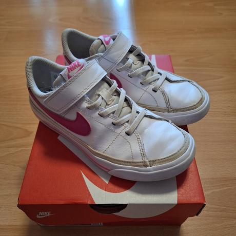 Nike tenisky, nike,33