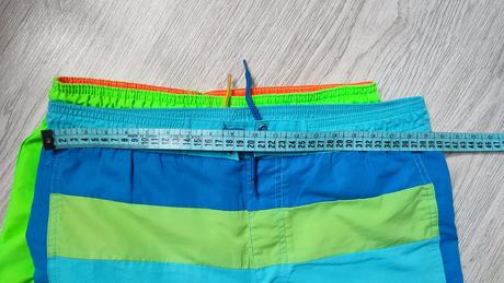 Kraťasy plavky, 140