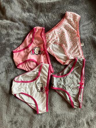 Nohavicky 4ks hello kitty, sanrio,98